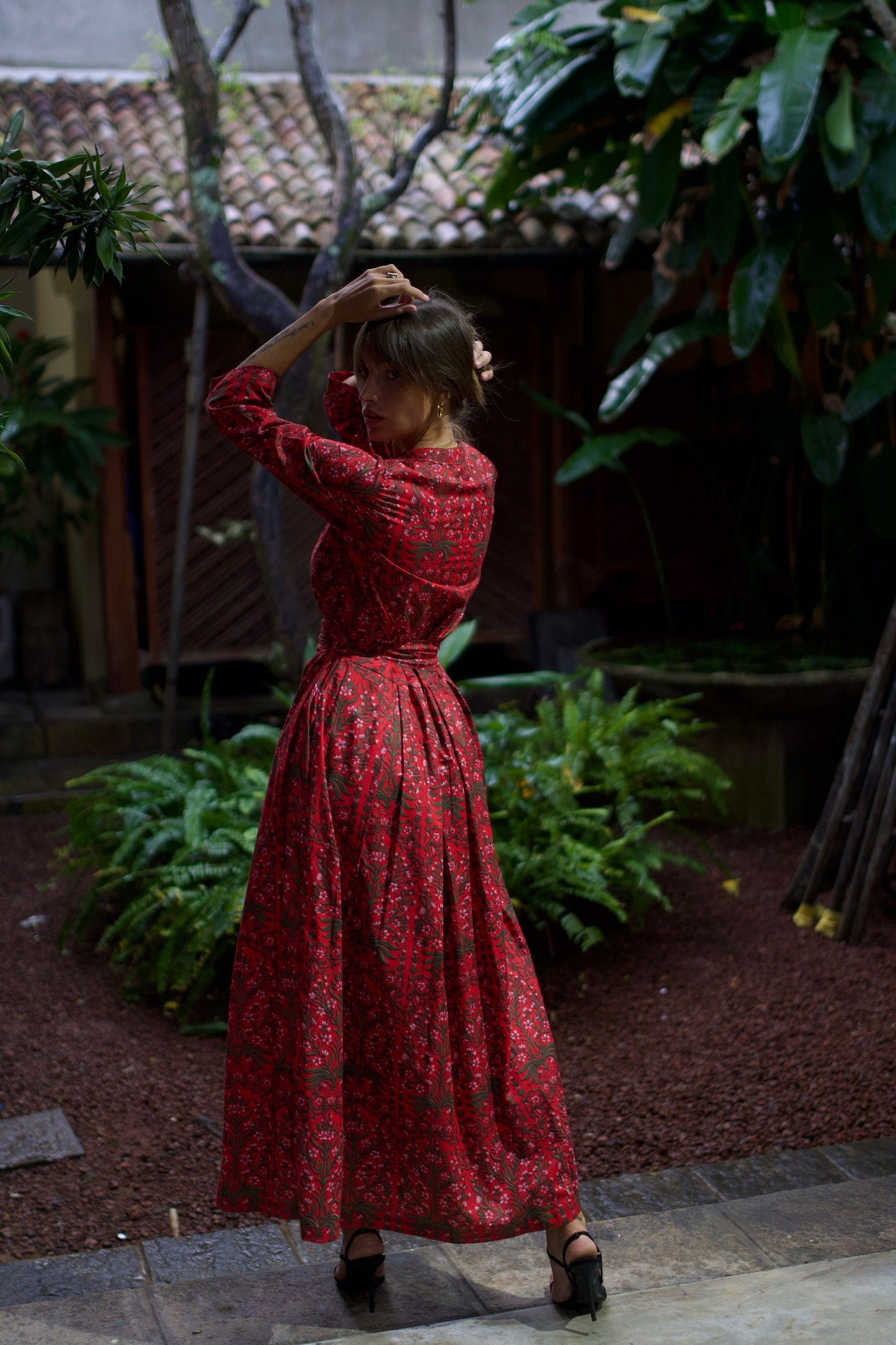 Box Pleated Maxi Dress - Red Floral