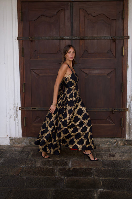 Strappy - Tie-Back Bow