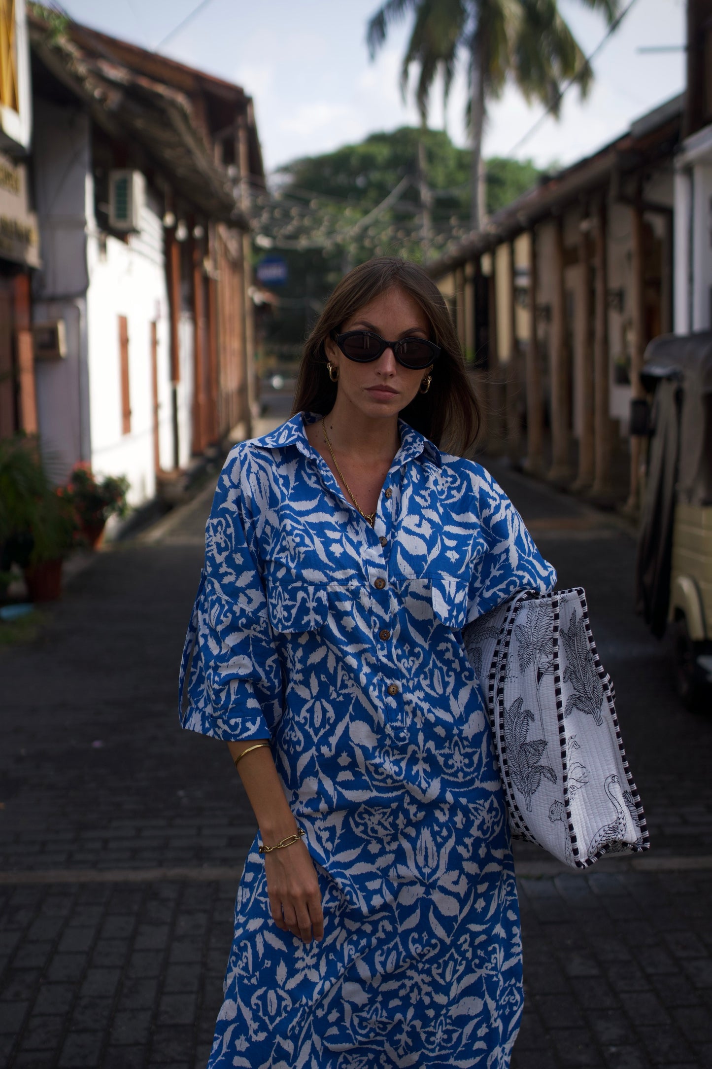 Nura - Blue Orchid